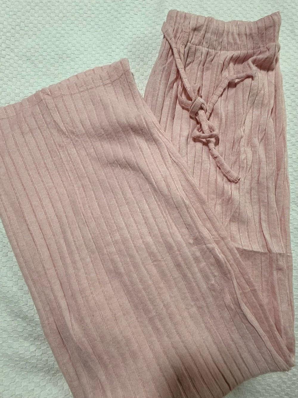 Amazon Essentials Ribbed Two-Piece Pajama Set - Light Pink - Picture 3 of 4